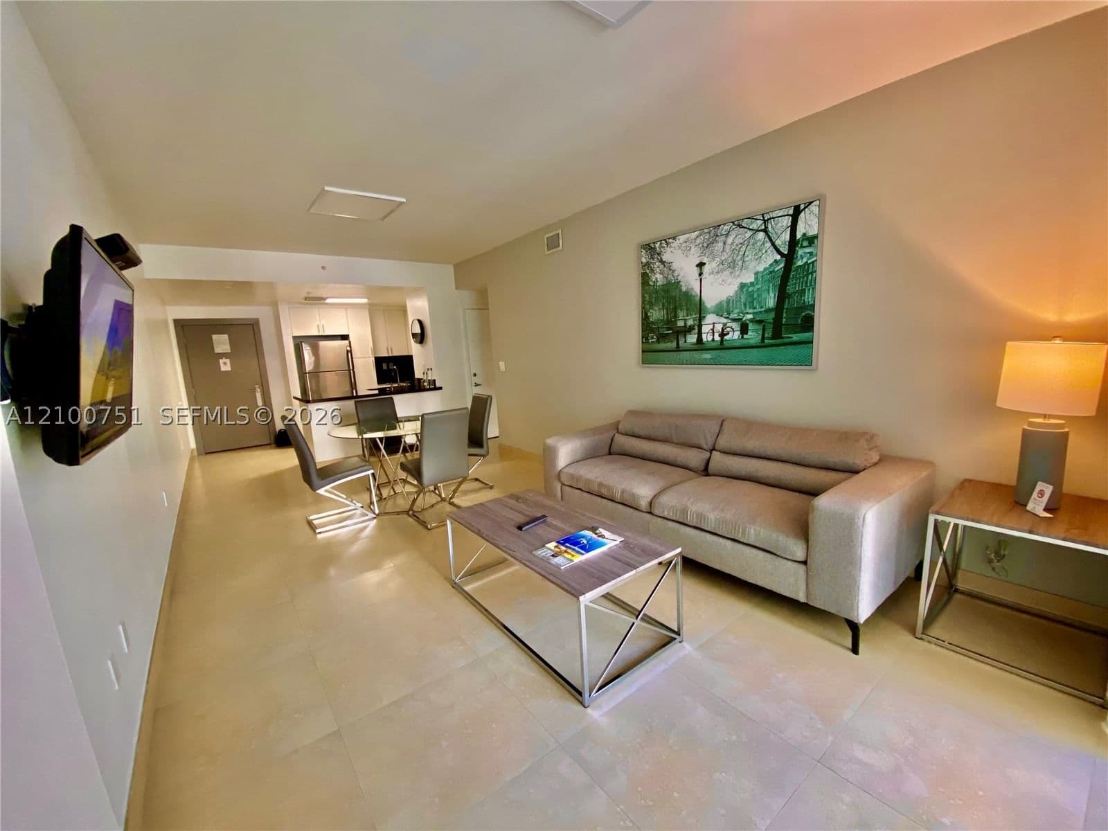 1+1 Condo — 185 14th Ter #912, Miami, FL 33131