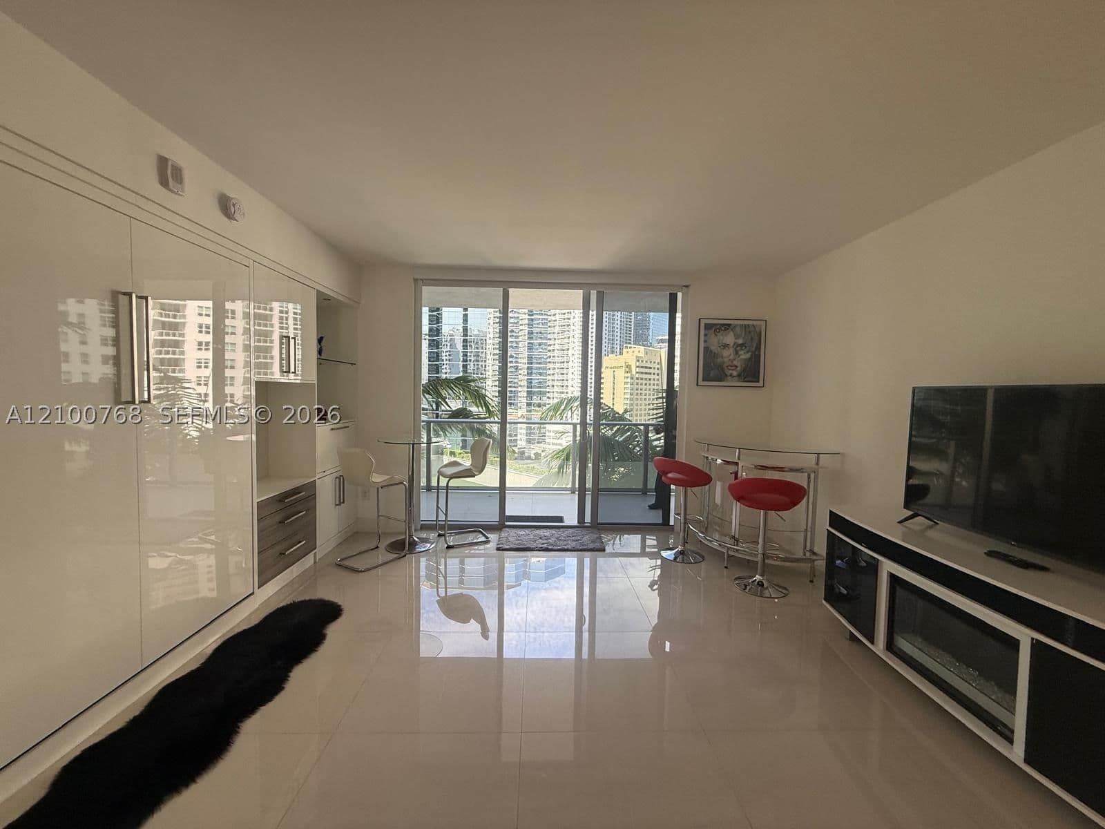 Condo — 1300 Brickell Bay Dr #1600, Miami, FL 33131