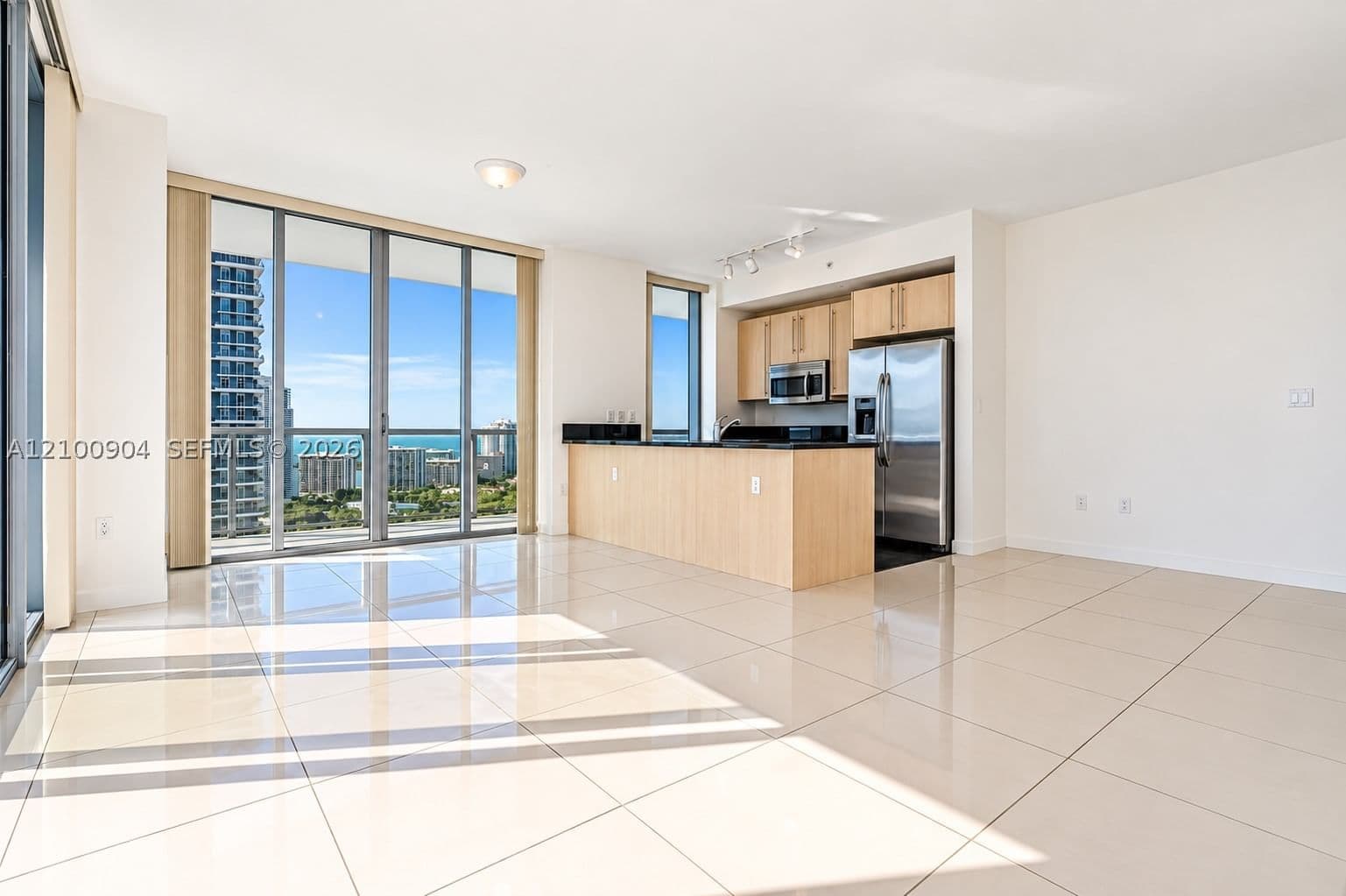 2+1 Condo — 79 12th St #1706-S, Miami, FL 33130