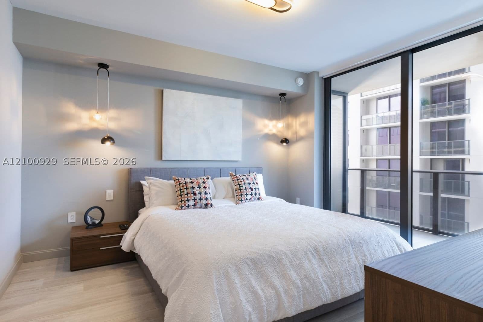 1+1 Condo — 55 9th St #3010, Miami, FL 33130