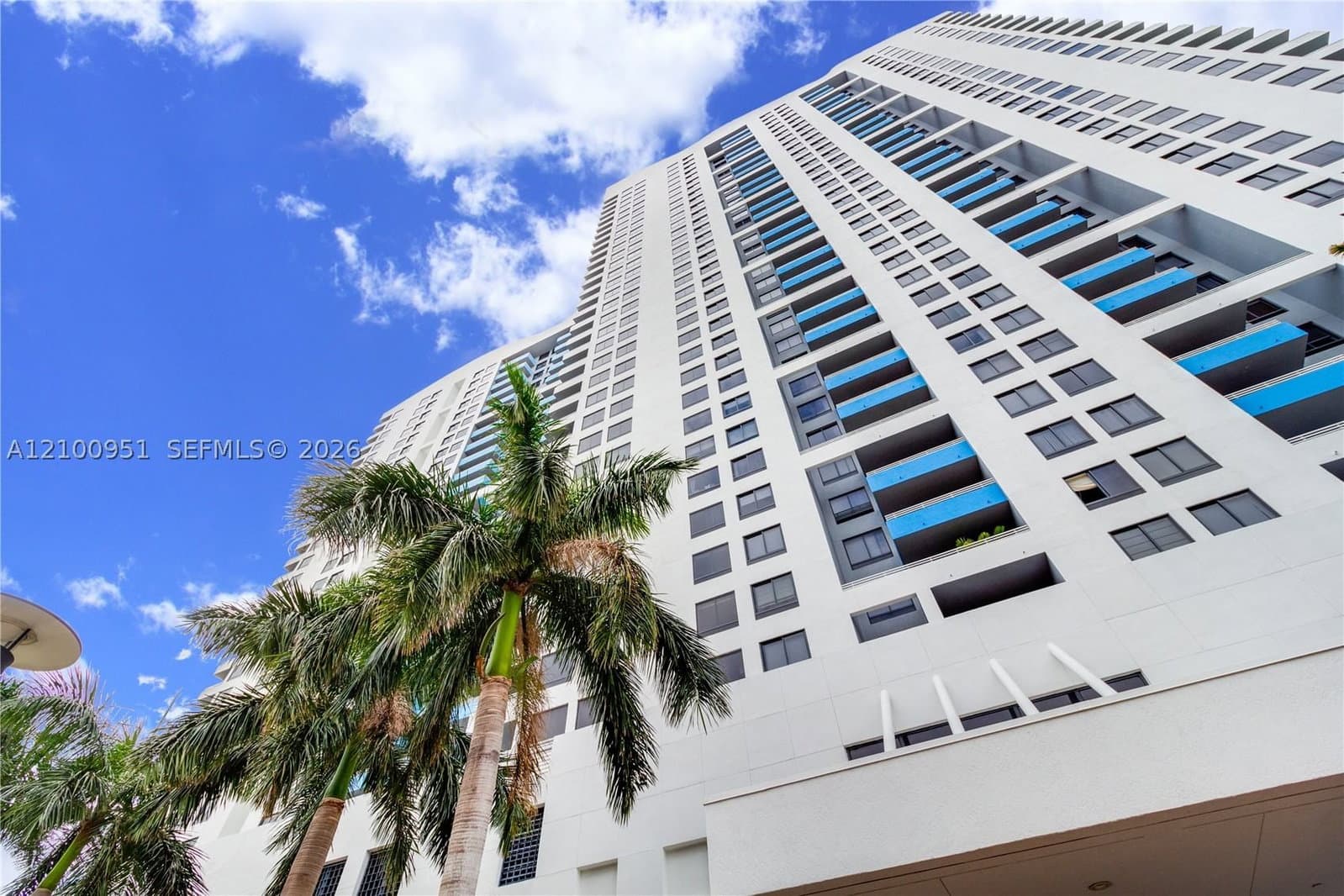 2+1 Condo — 1330 West Ave #1514, Miami Beach, FL 33139