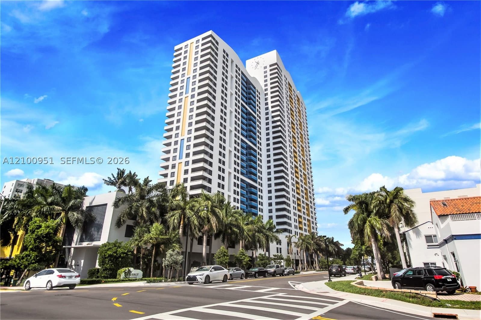 2+1 Condo — 1330 West Ave #1514, Miami Beach, FL 33139