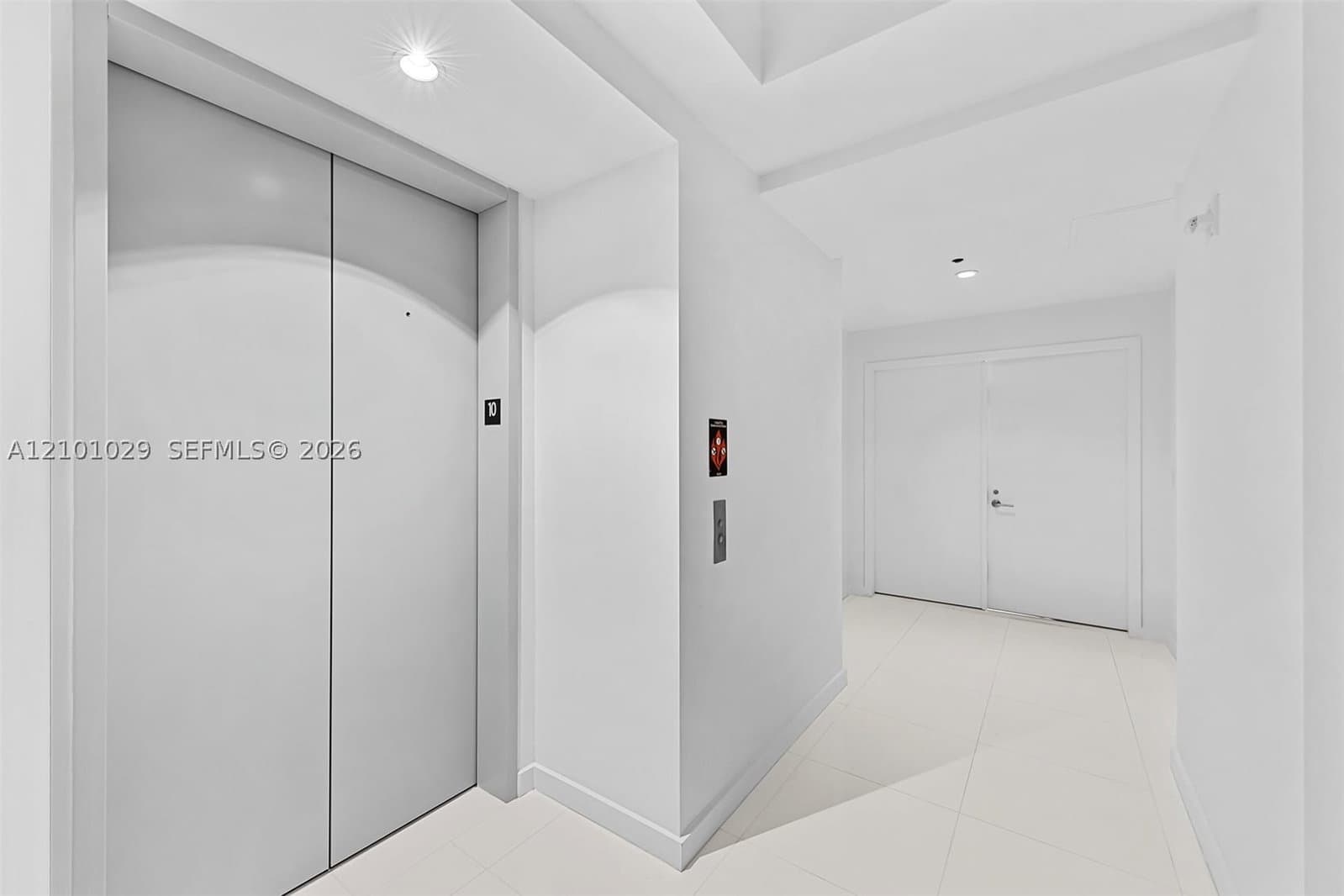 3+1 Condo — 851 1st Ave #1012, Miami, FL 33132