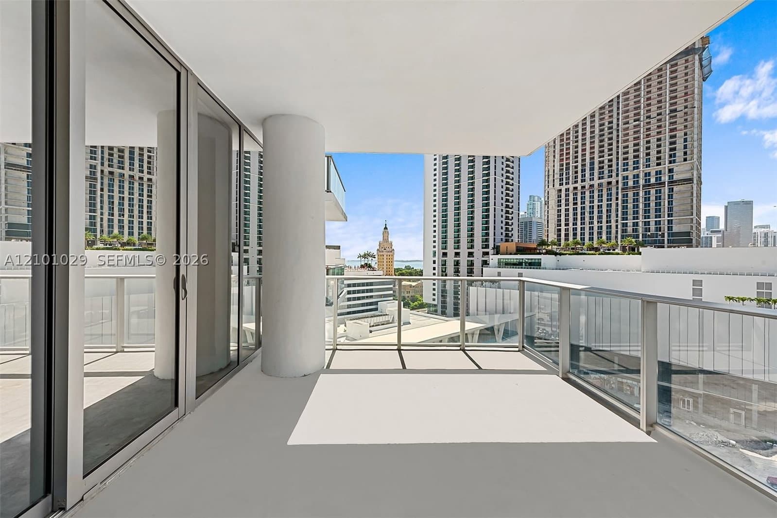 3+1 Condo — 851 1st Ave #1012, Miami, FL 33132