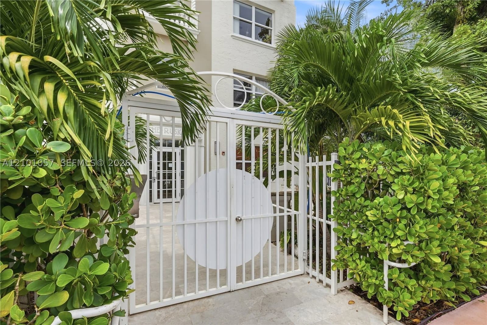 1+1 Condo — 1542 Drexel Ave #301, Miami Beach, FL 33139