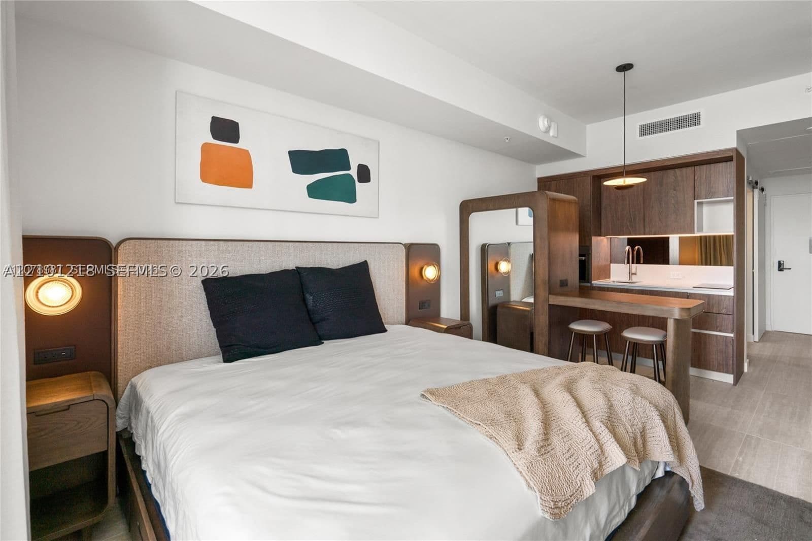 Condo — 1611 2nd Ave #1005, Miami, FL 33129