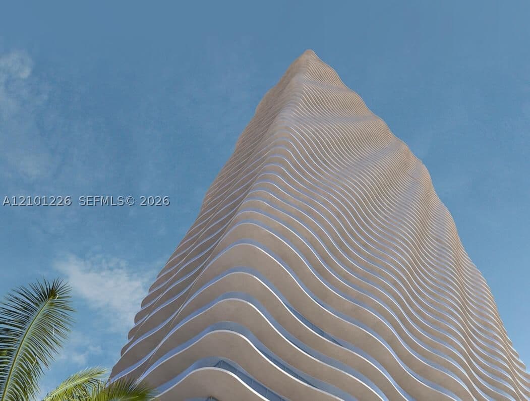 3+1 Condo — 1400 Biscayne Blvd #3001, Miami, FL 33132