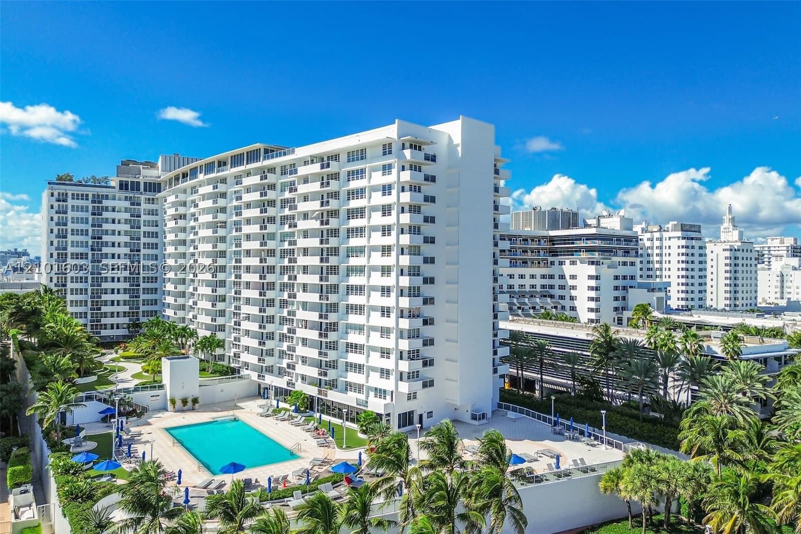 The Decoplage Condo, Miami Beach