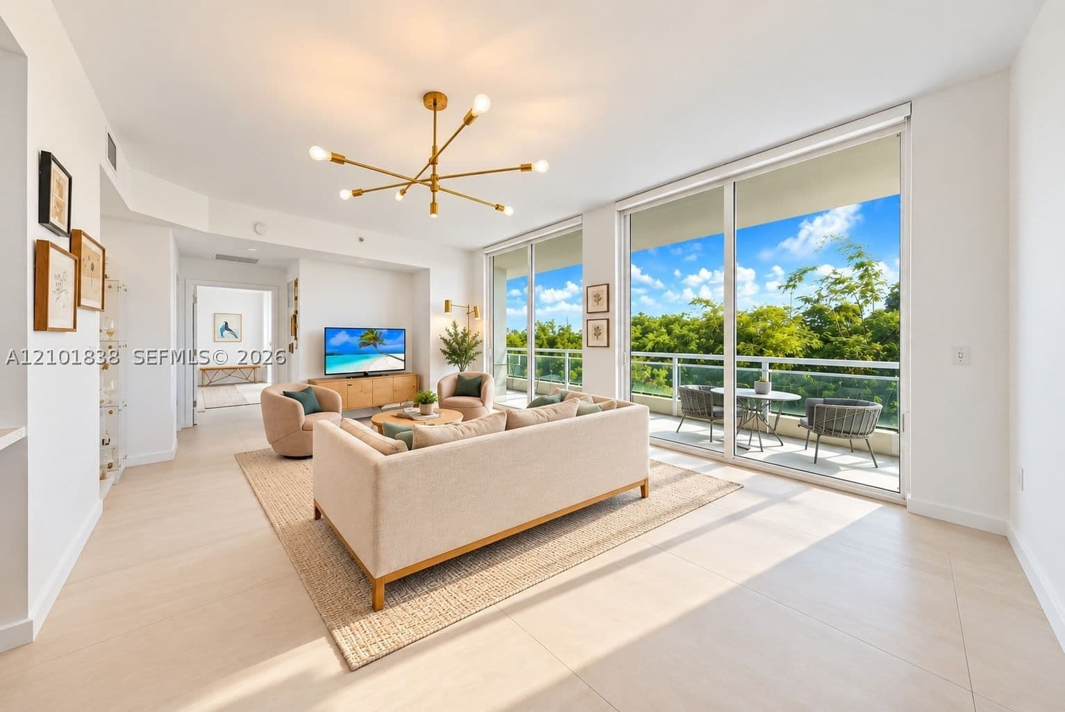 2+1 Condo — 2020 Prairie Ave #404, Miami Beach, FL 33139
