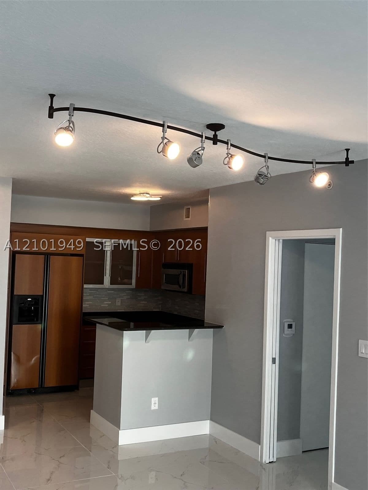 2-bedroom Condo — 335 Biscayne Blvd #3500, Miami, FL 33131