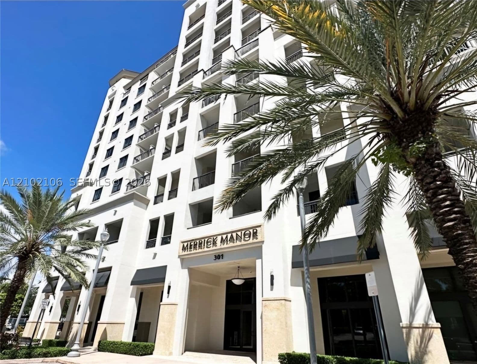 MERRICK MANOR CONDO — ilan fotoğrafı