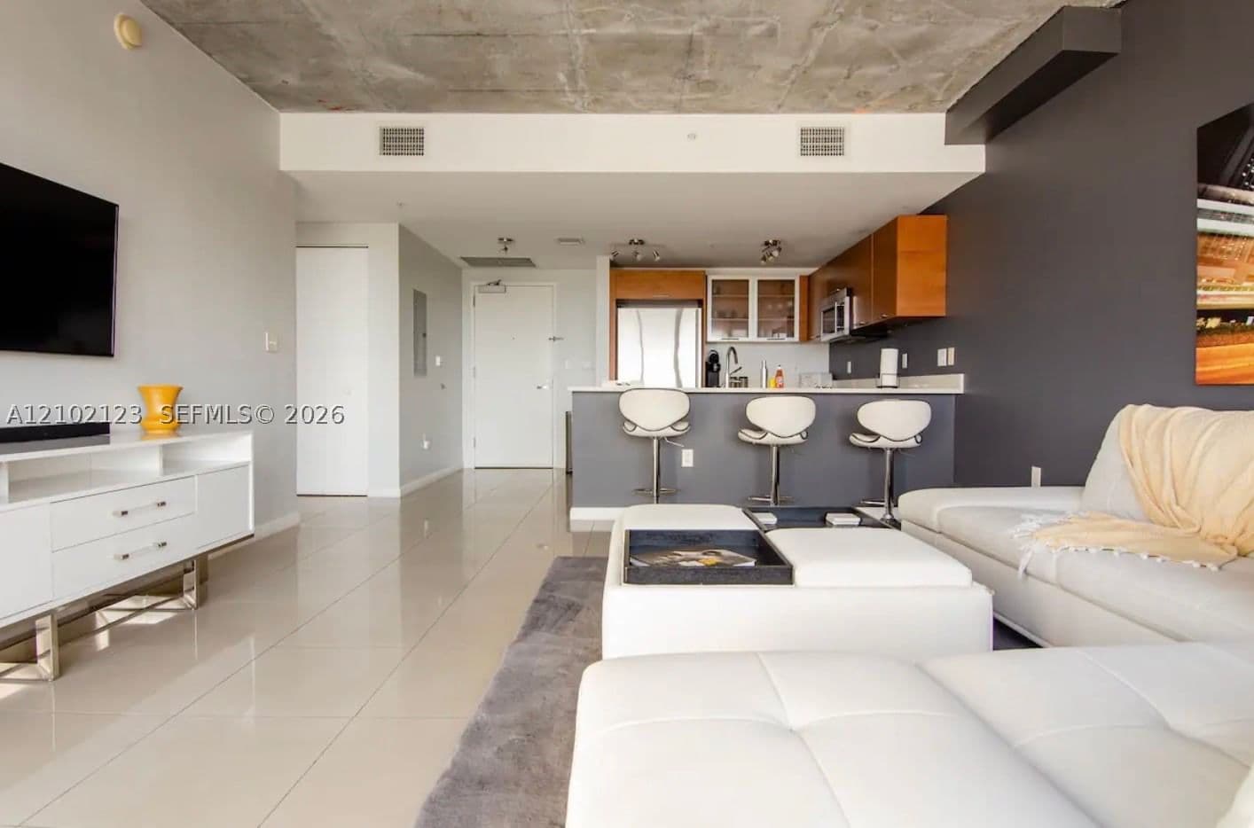 1-bedroom Condo — 3250 1st Ave #1108, Miami, FL 33137