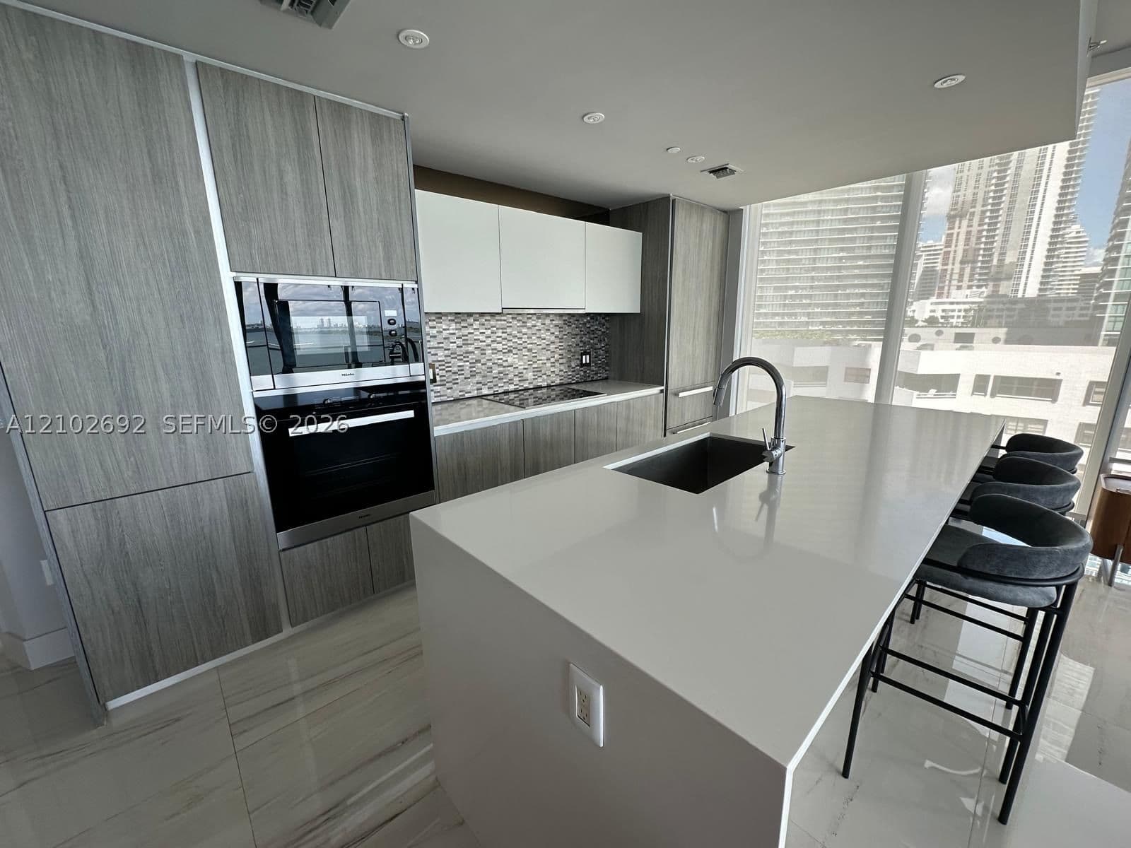 3+1 Condo — 2900 7th Ave #902, Miami, FL 33137