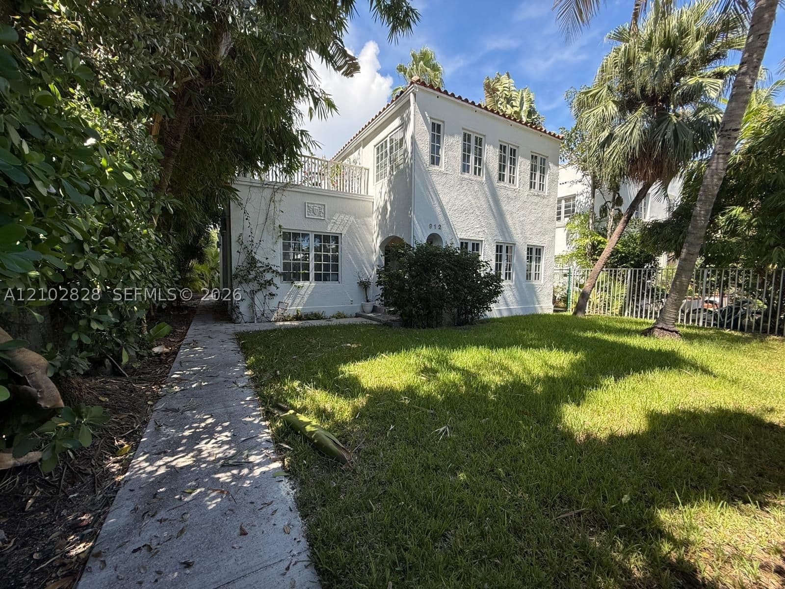 1-bedroom Condo — 912 Euclid Ave #4, Miami Beach, FL 33139
