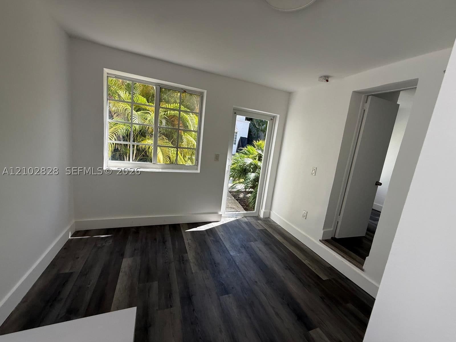 1-bedroom Condo — 912 Euclid Ave #4, Miami Beach, FL 33139
