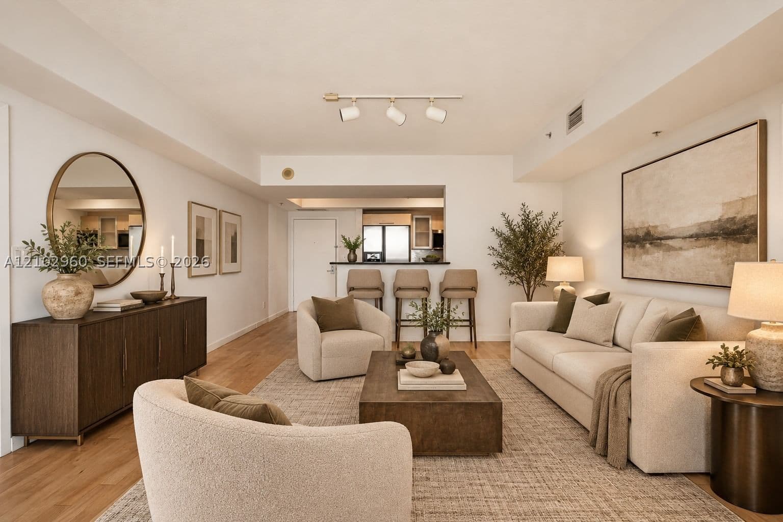 2-bedroom Condo — 325 Biscayne Blvd #3921, Miami, FL 33131