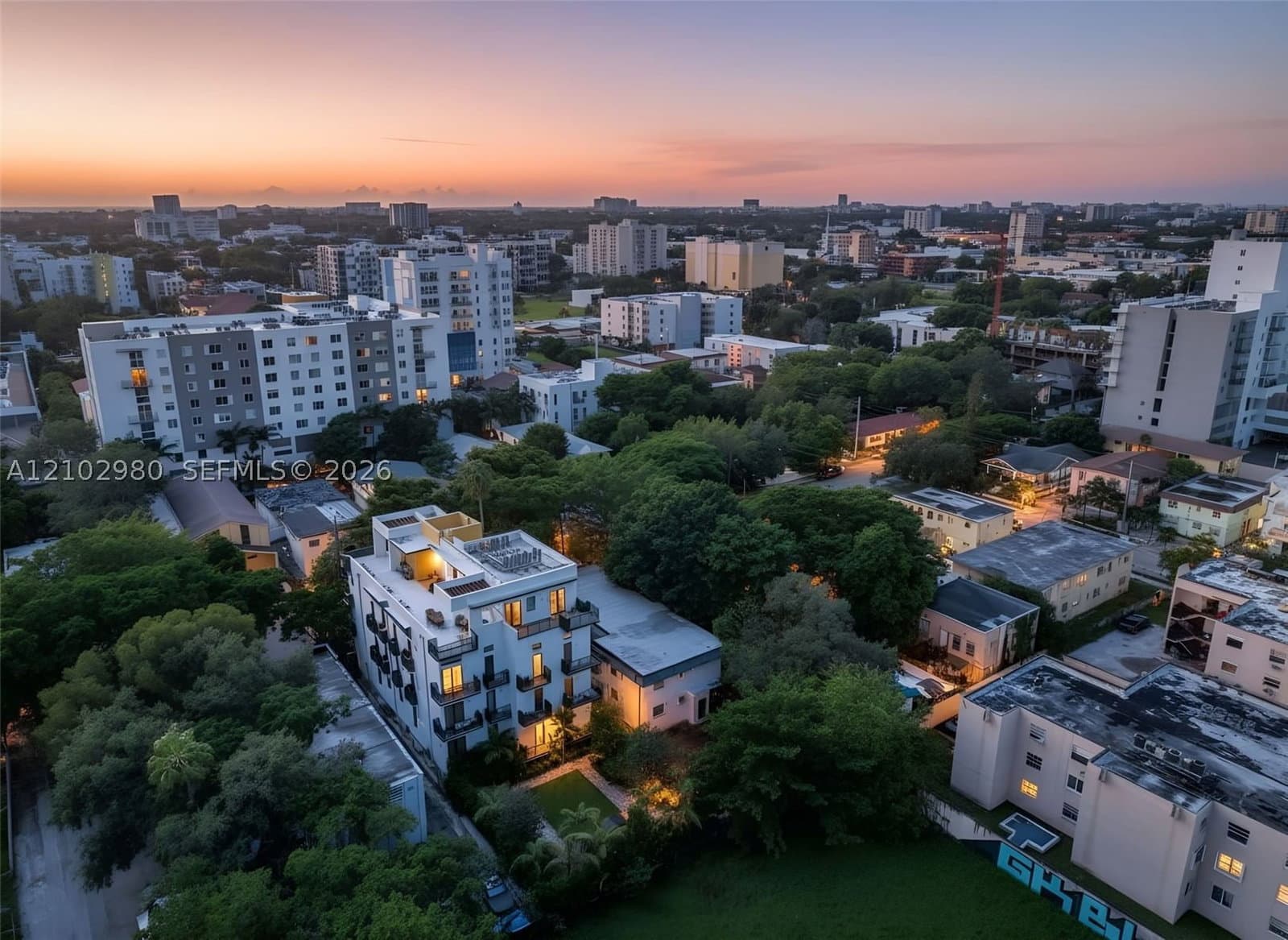 2-bedroom Apartment — 641 2nd St #3, Miami, FL 33128