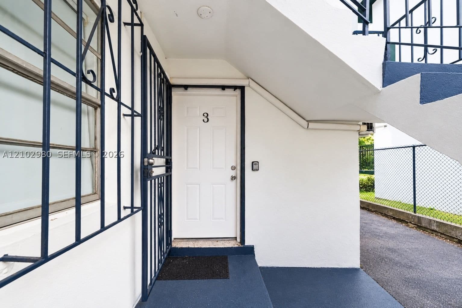 2-bedroom Apartment — 641 2nd St #3, Miami, FL 33128