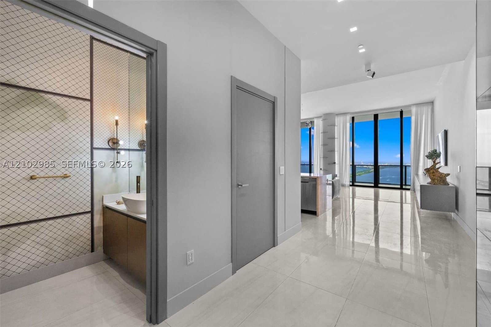 3-bedroom Condo — 480 31st St #PH5002, Miami, FL 33137