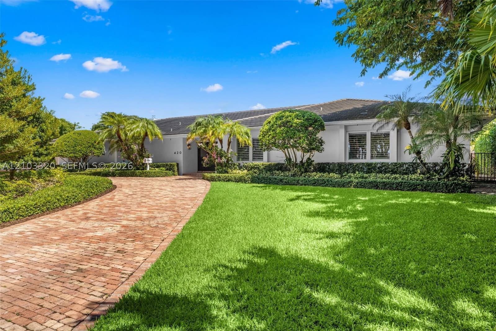 5+1 Müstakil ev — 420 Rovino Ave, Coral Gables, FL 33156