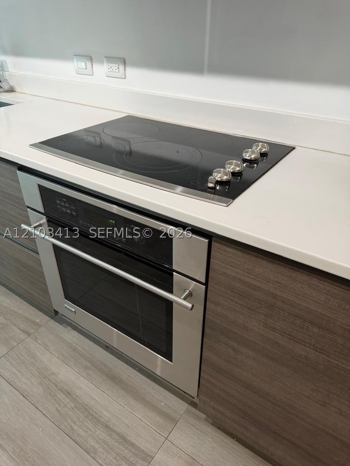 Condo — 1100 Miami Ave #2306, Miami, FL 33130