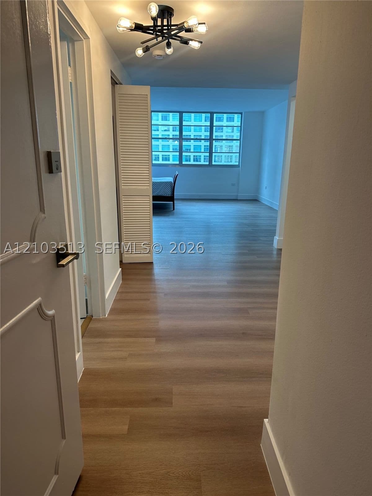 Condo — 801 Brickell Bay Dr #1463, Miami, FL 33131