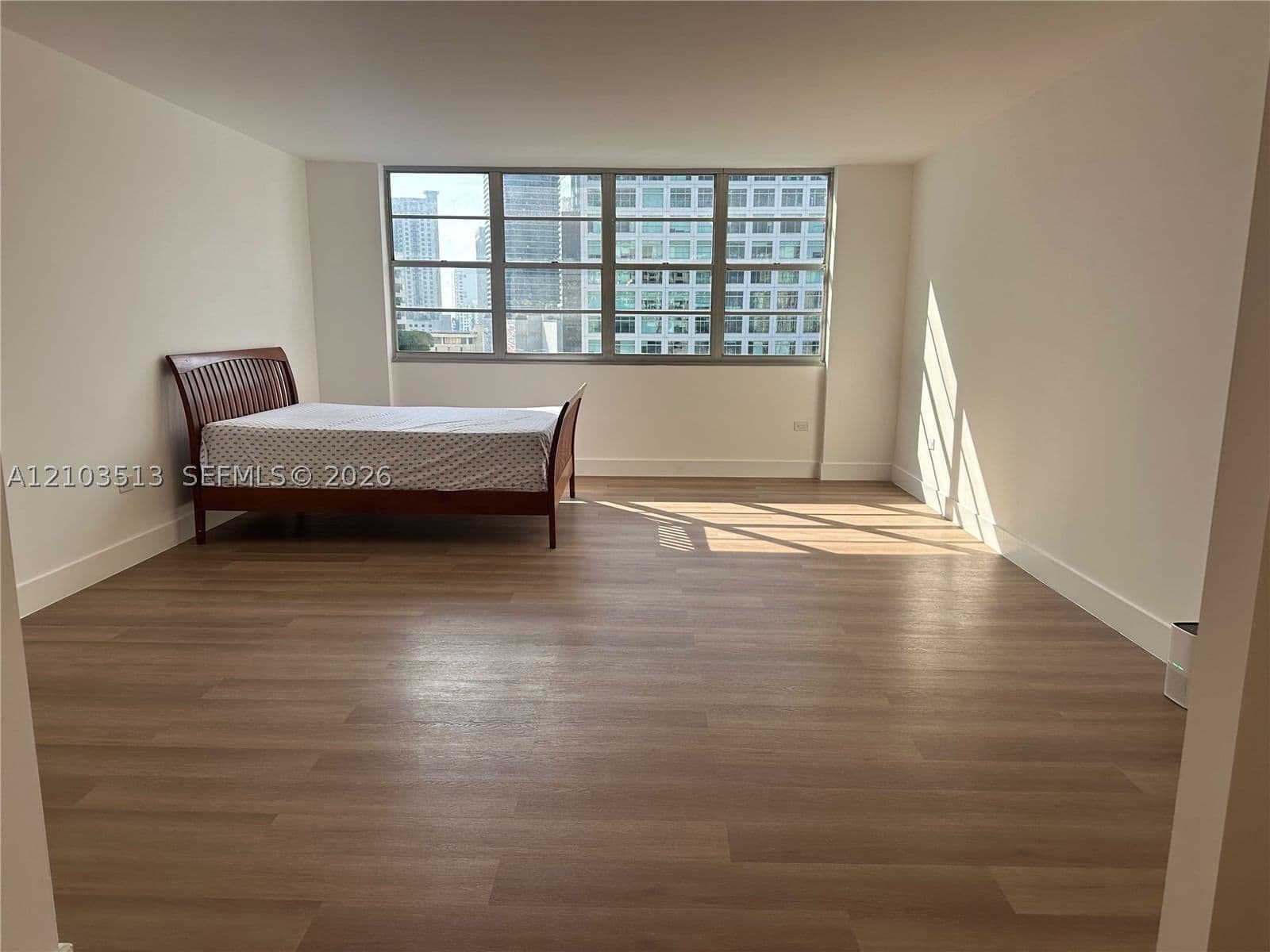 Condo — 801 Brickell Bay Dr #1463, Miami, FL 33131