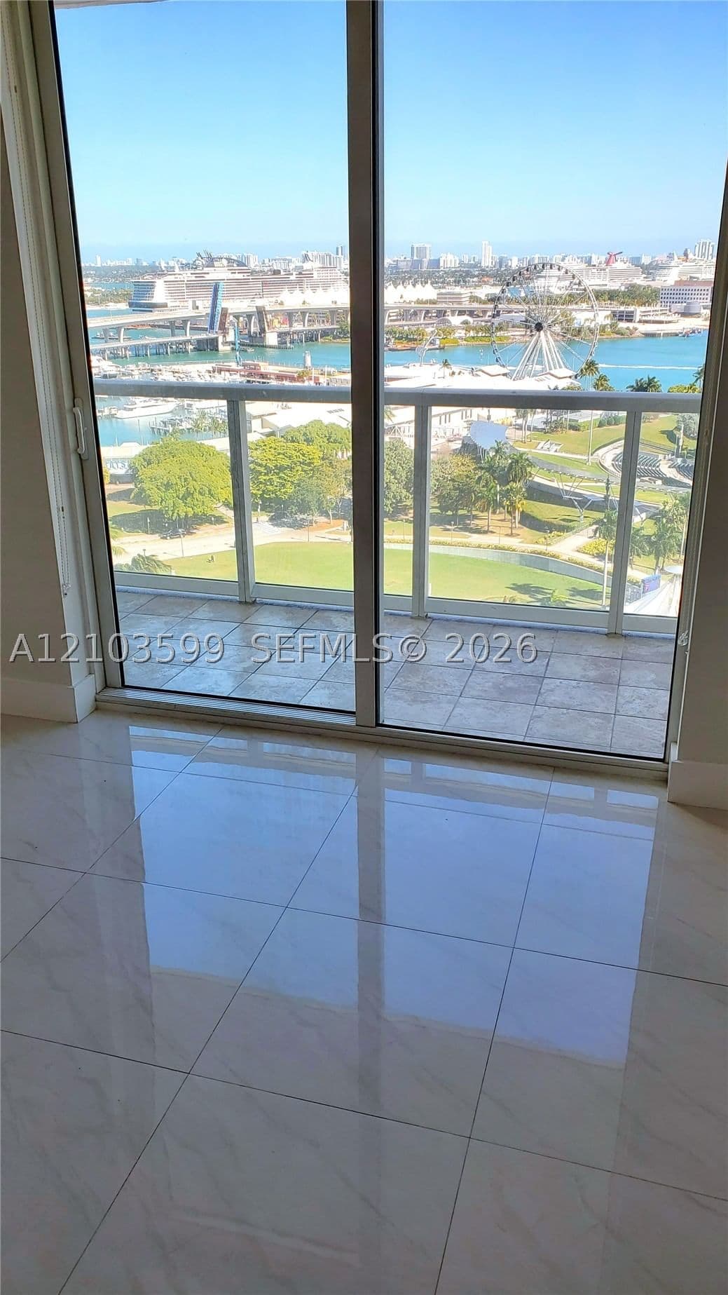 2-bedroom Condo — 253 2nd St #1809, Miami, FL 33132