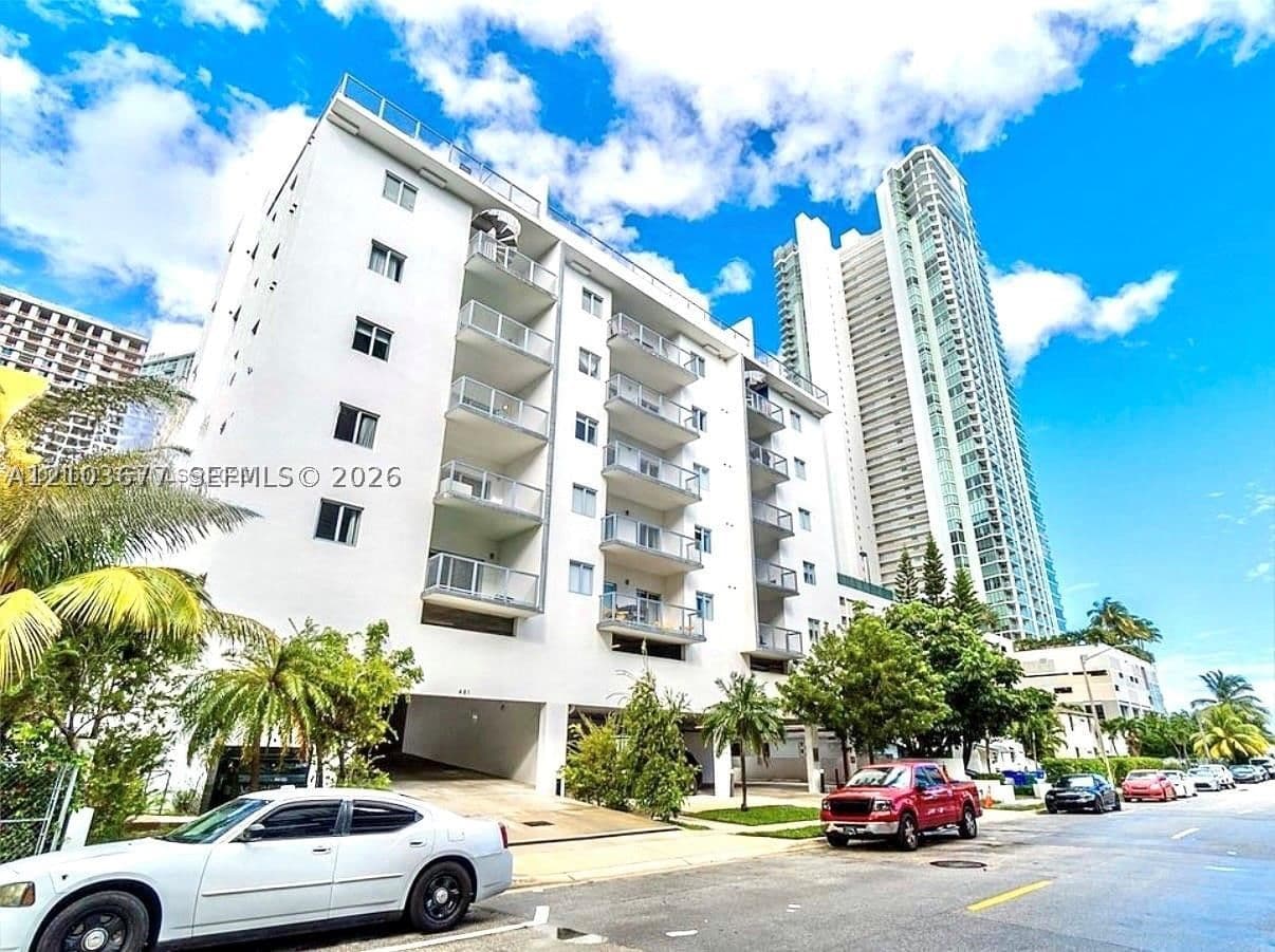 1+1 Condo — 481 29th St #502, Miami, FL 33137