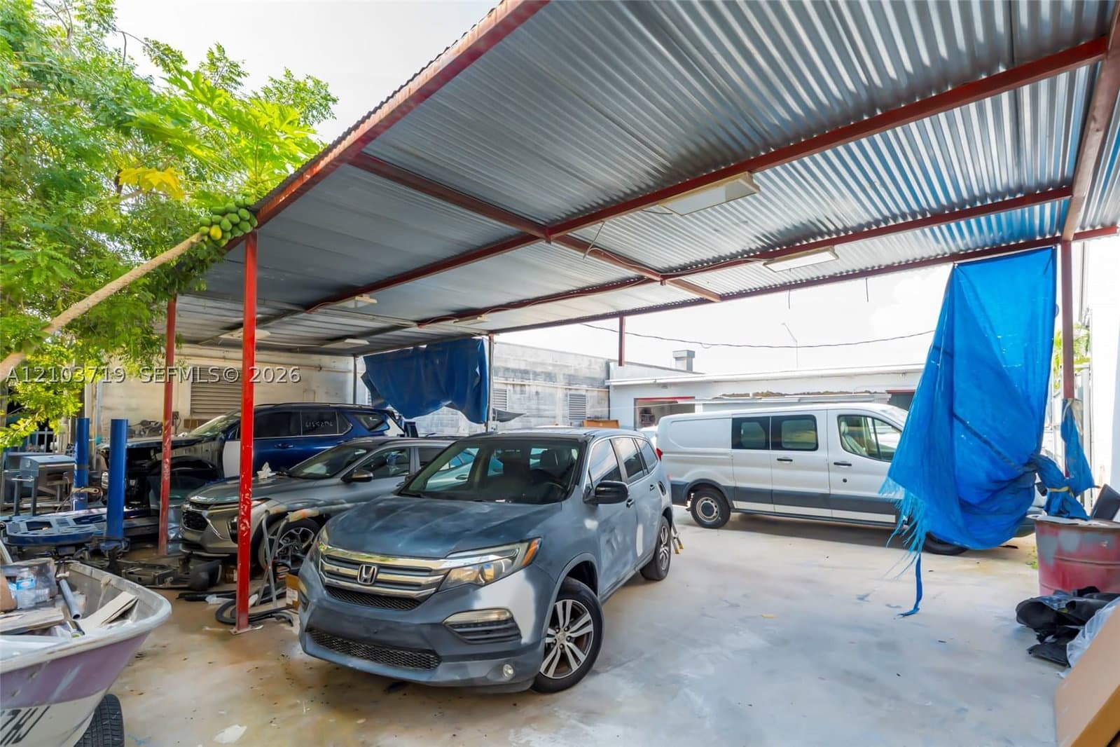 Mülk — 2195 27th Ave, Miami, FL 33142