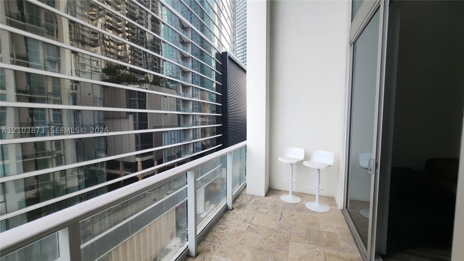 1+1 Condo — 300 Biscayne Blvd #L-808, Miami, FL 33131