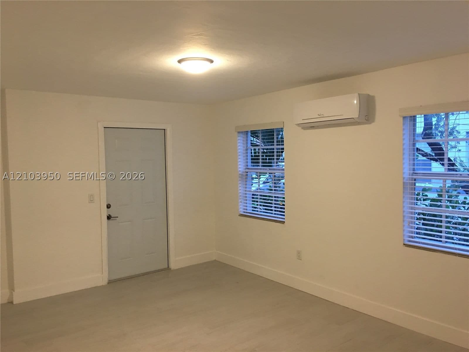 Apartment — 19 Sidonia Ave #1, Coral Gables, FL 33134