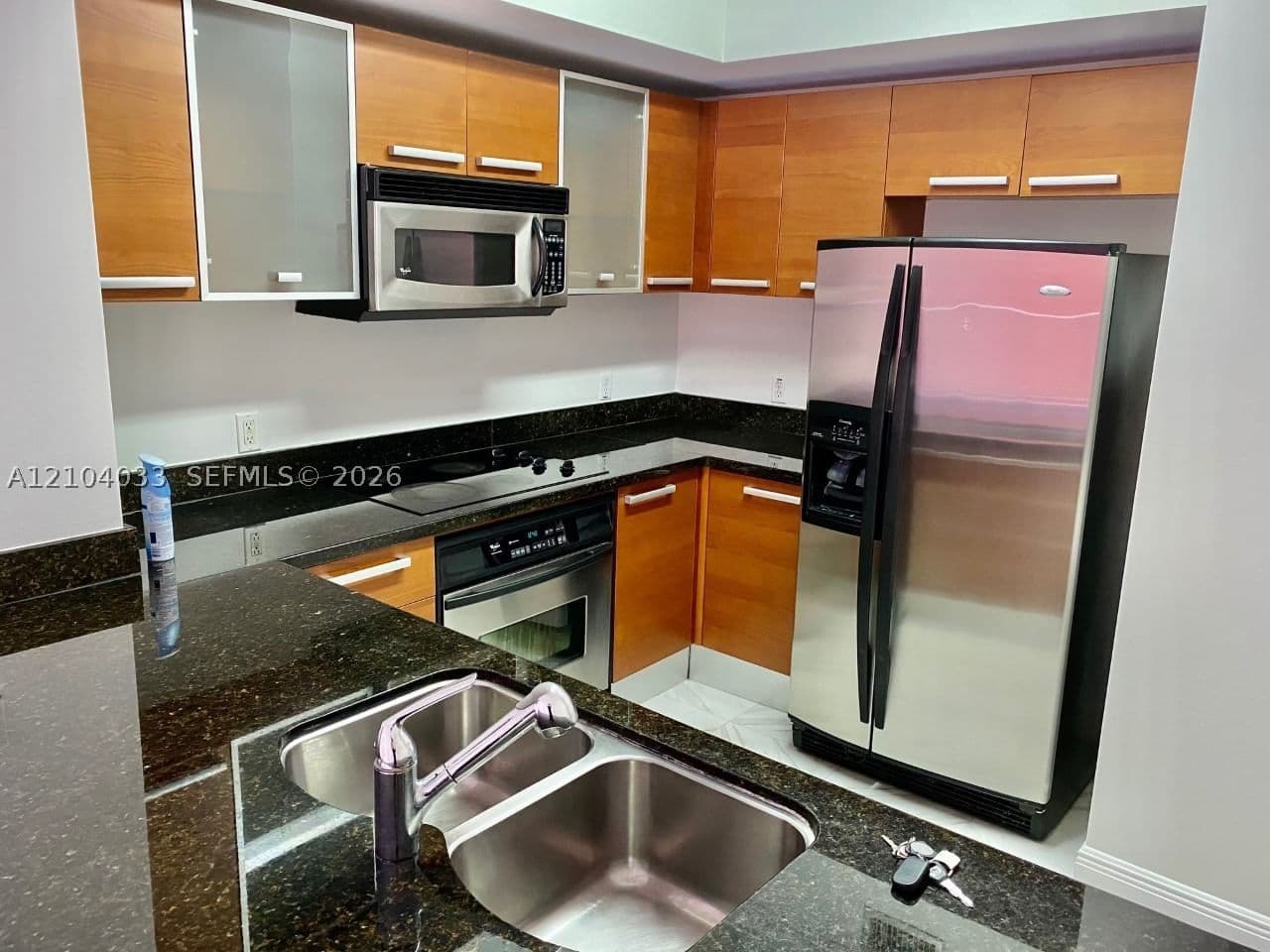 2+1 Condo — 2030 Douglas Rd #501, Coral Gables, FL 33134