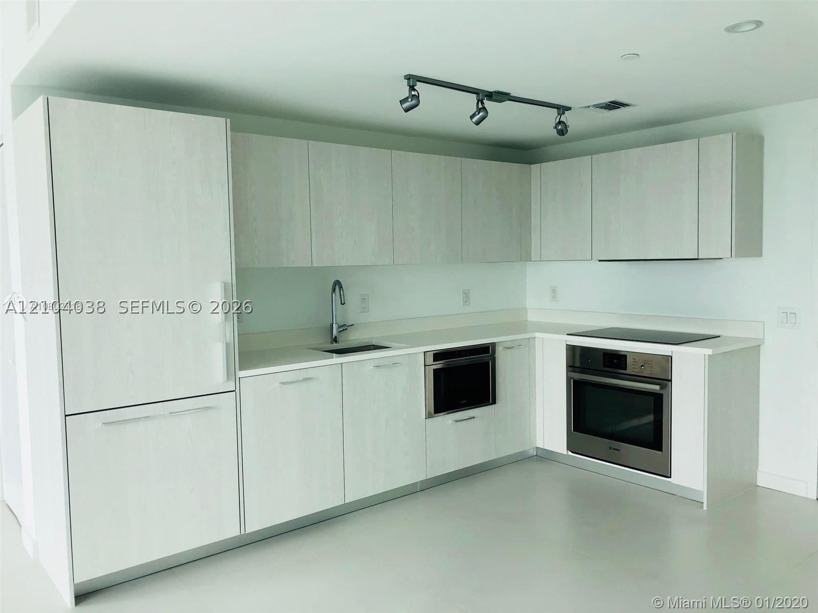 2-bedroom Condo — 501 31st St #3609, Miami, FL 33137