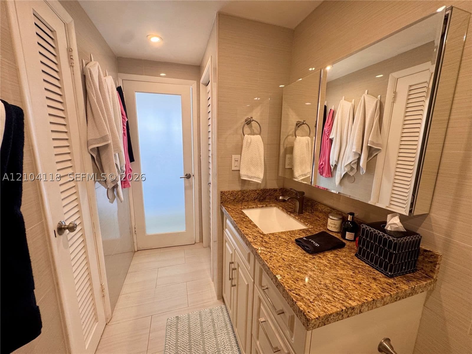 Daire — 2899 Collins Ave #1242, Miami Beach, FL 33140