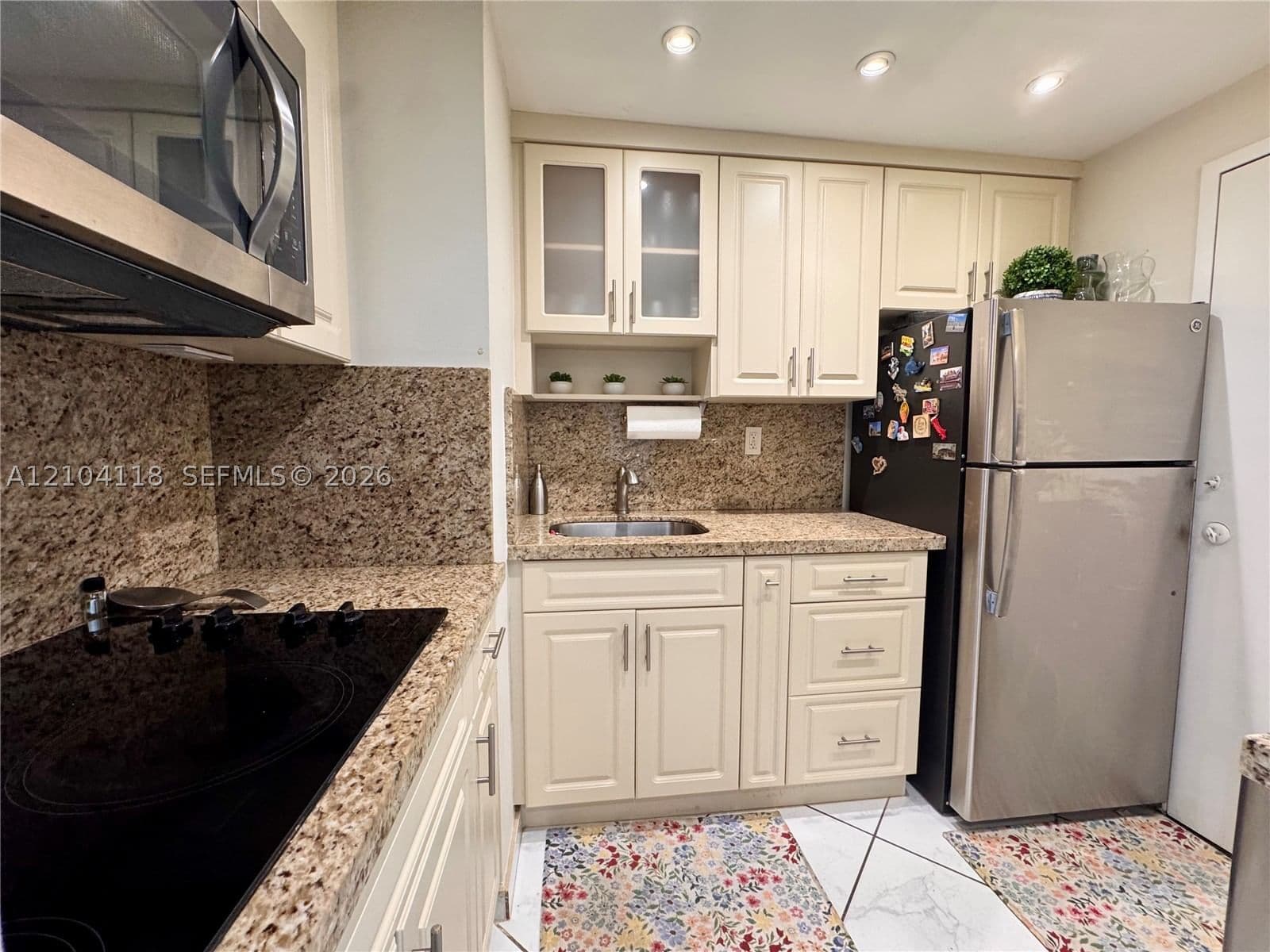 Daire — 2899 Collins Ave #1242, Miami Beach, FL 33140