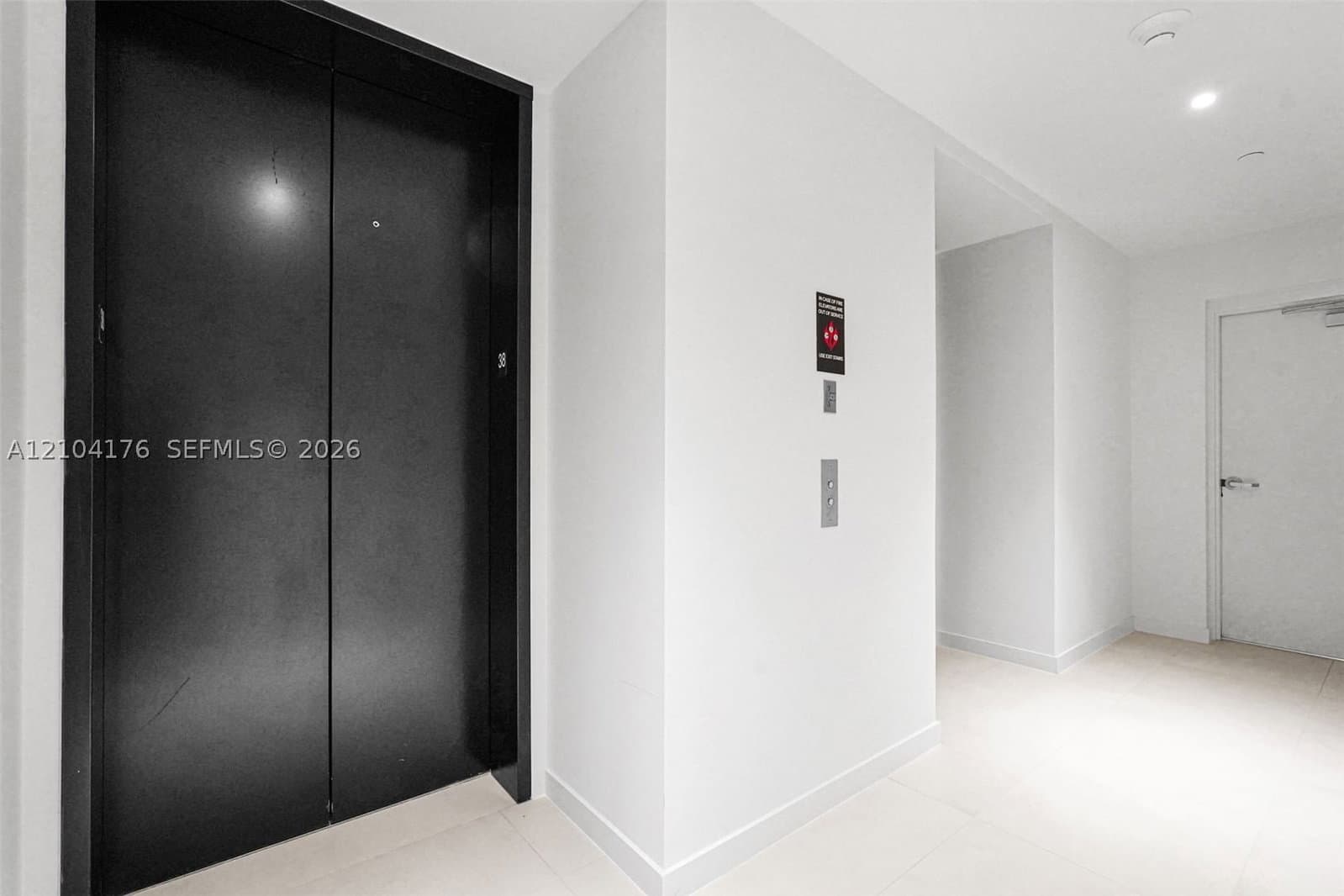 4+1 Condo — 1400 Biscayne Blvd #3806, Miami, FL 33132