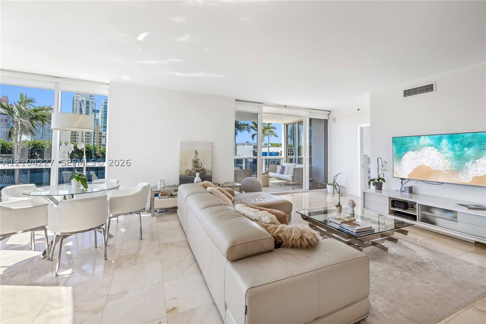 2+1 Condo — 400 Alton Rd #610, Miami Beach, FL 33139