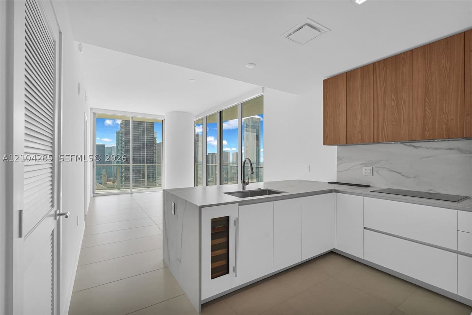 2-bedroom Condo — 1400 Biscayne Blvd #3402, Miami, FL 33132