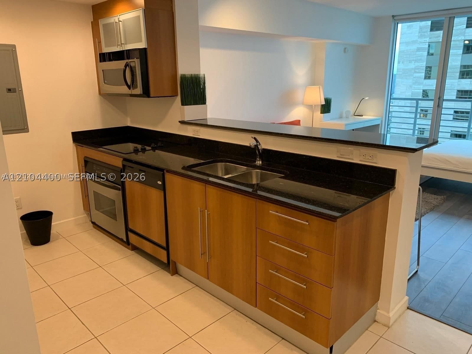 Condo — 335 Biscayne Blvd #3406, Miami, FL 33131