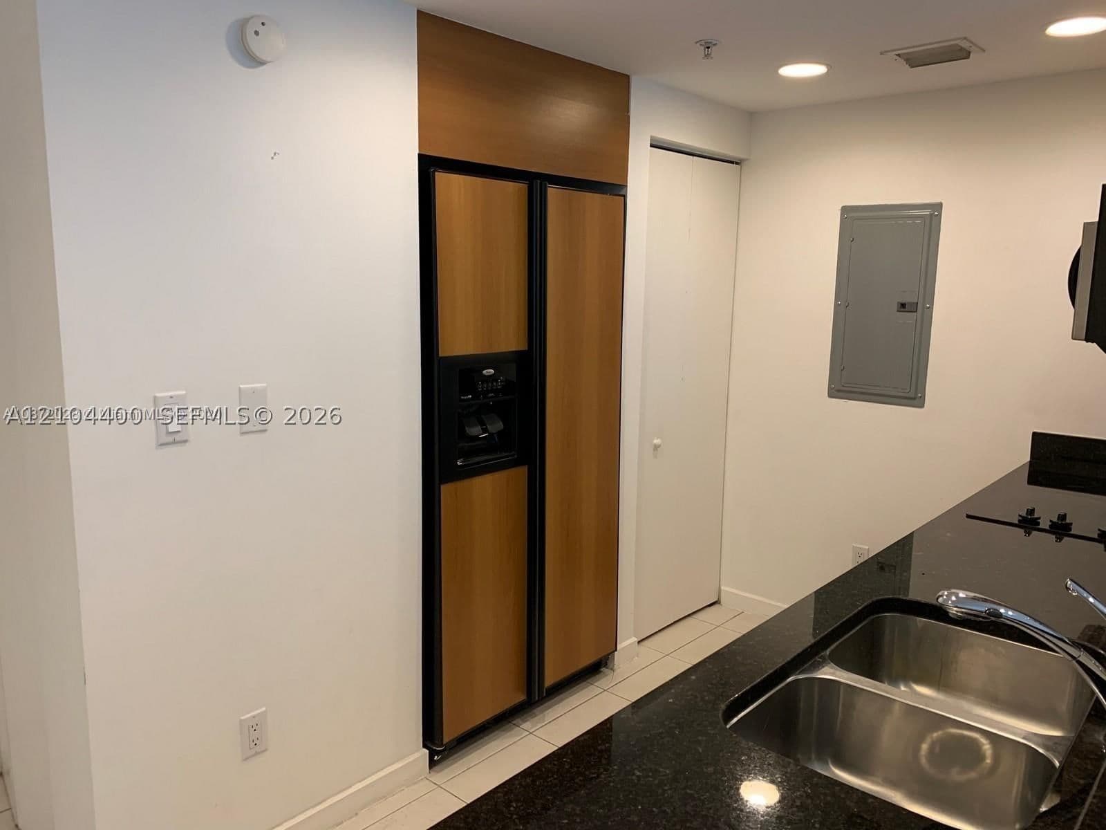 Condo — 335 Biscayne Blvd #3406, Miami, FL 33131