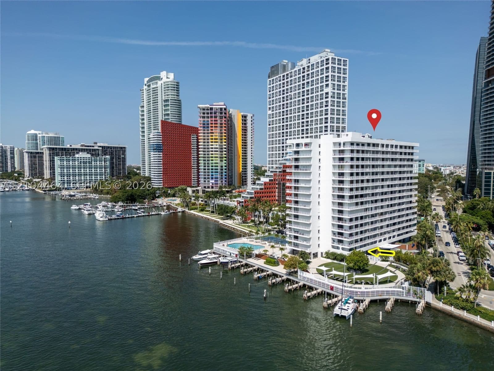 Mülk — 200 15th Rd #2S, Miami, FL 33129