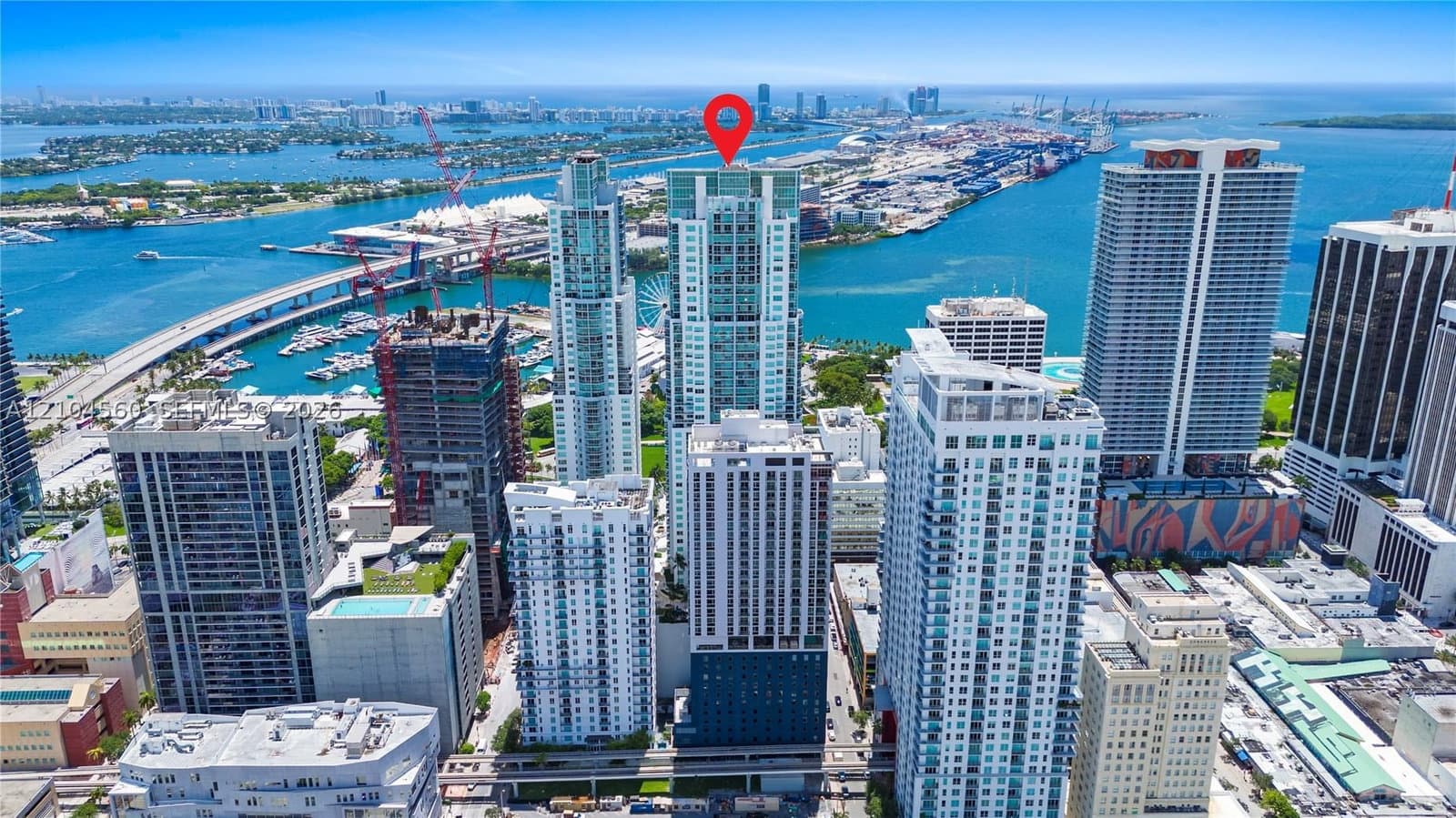 1-bedroom Condo — 253 2nd St #424, Miami, FL 33132