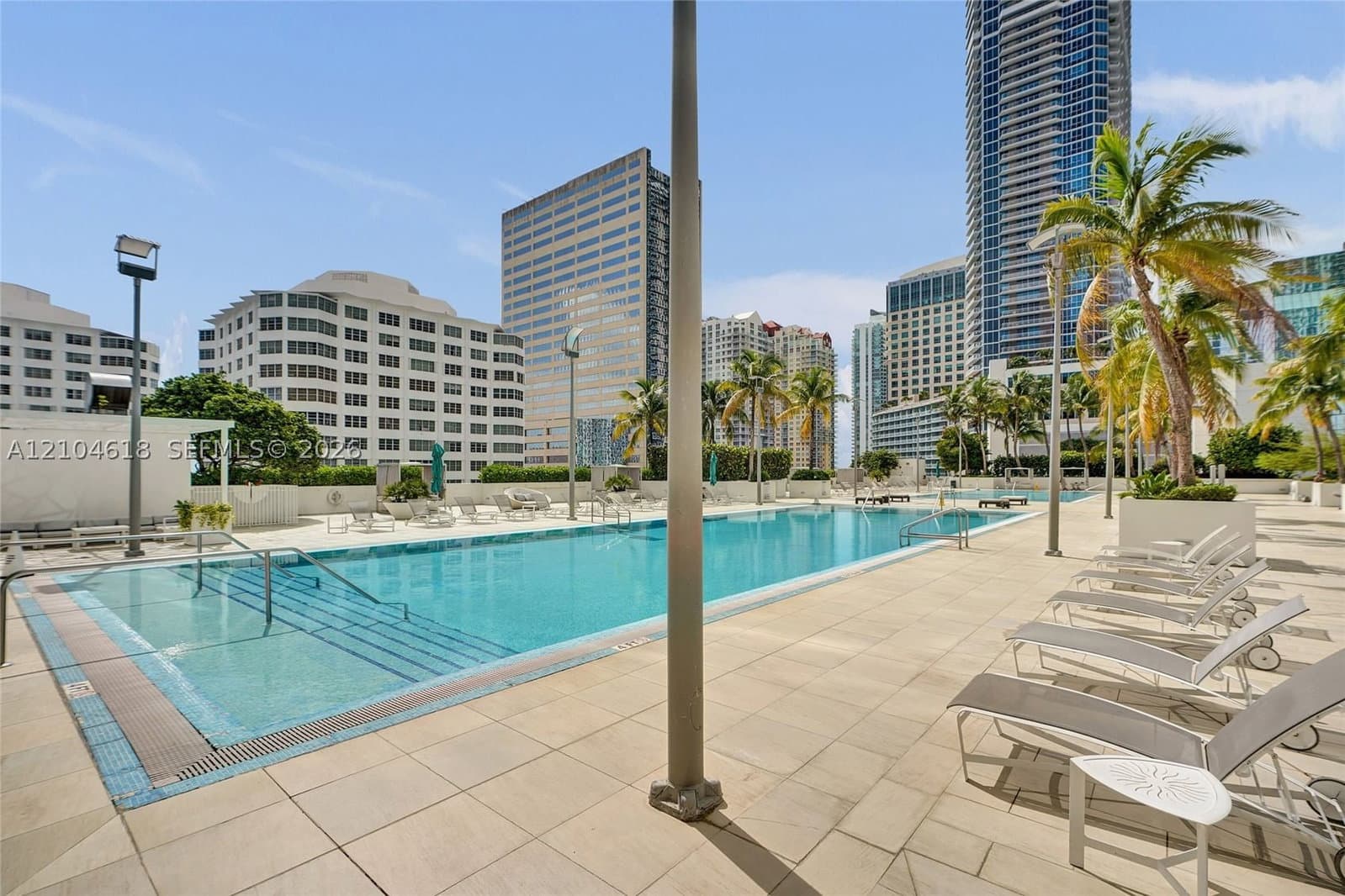 2+1 Condo — 951 Brickell Ave #1106, Miami, FL 33131