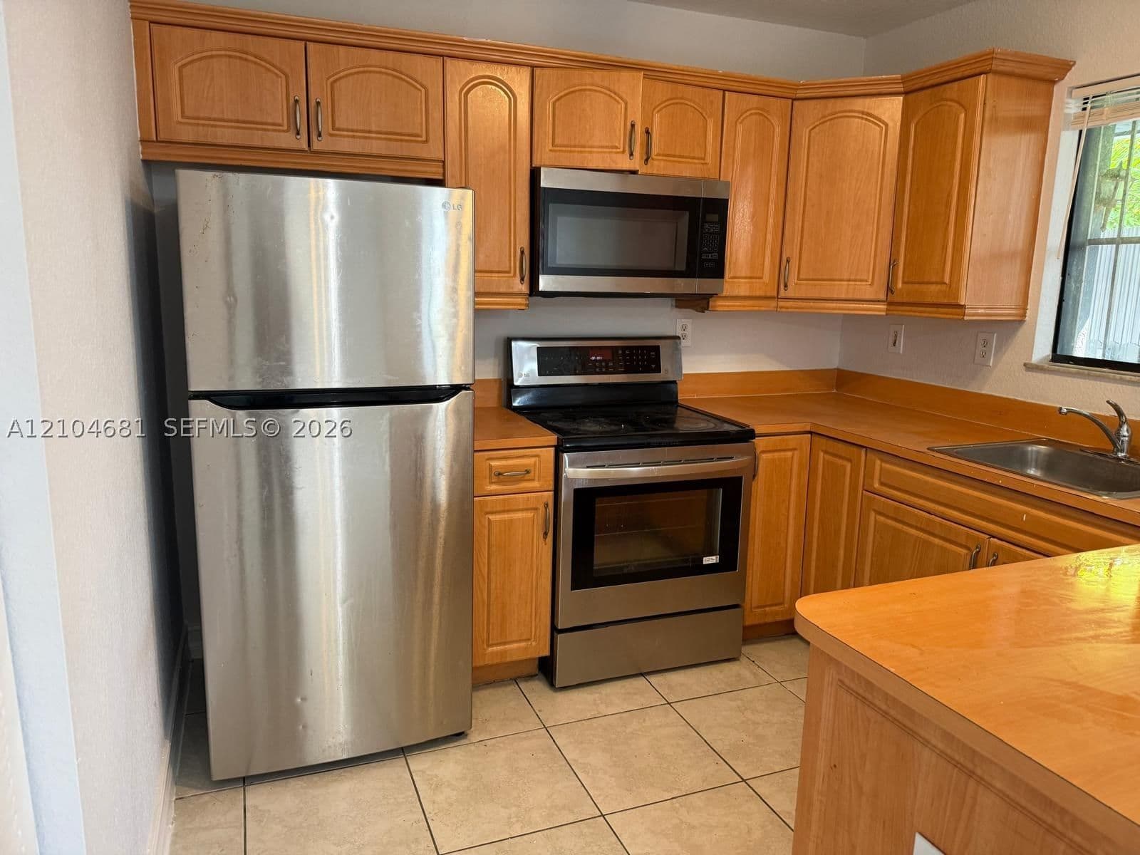 2+1 Mülk — 3715 23rd Ct #3715, Miami, FL 33142