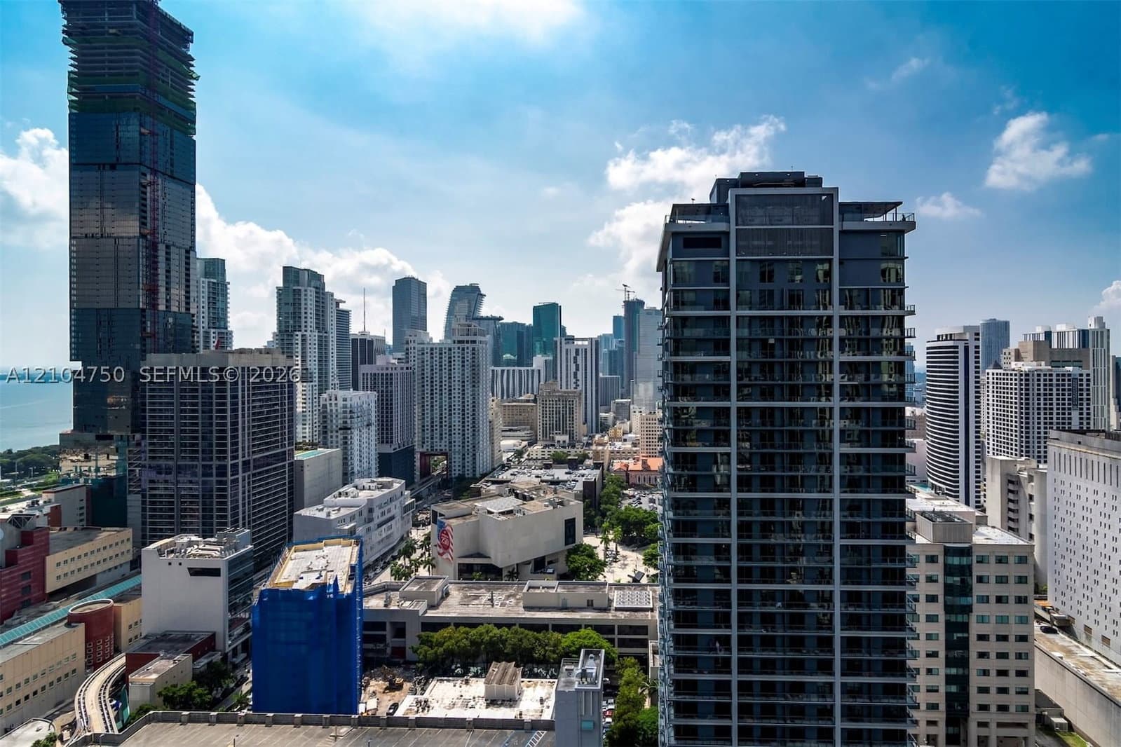 2+1 Condo — 159 6th St #2905, Miami, FL 33132