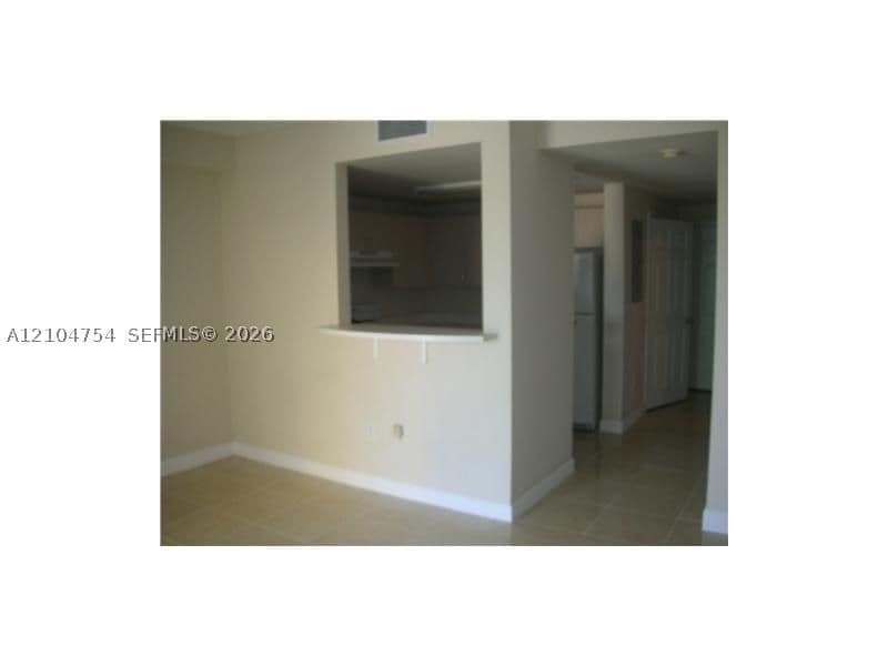 Condo — 50 Menores Ave #612, Coral Gables, FL 33134
