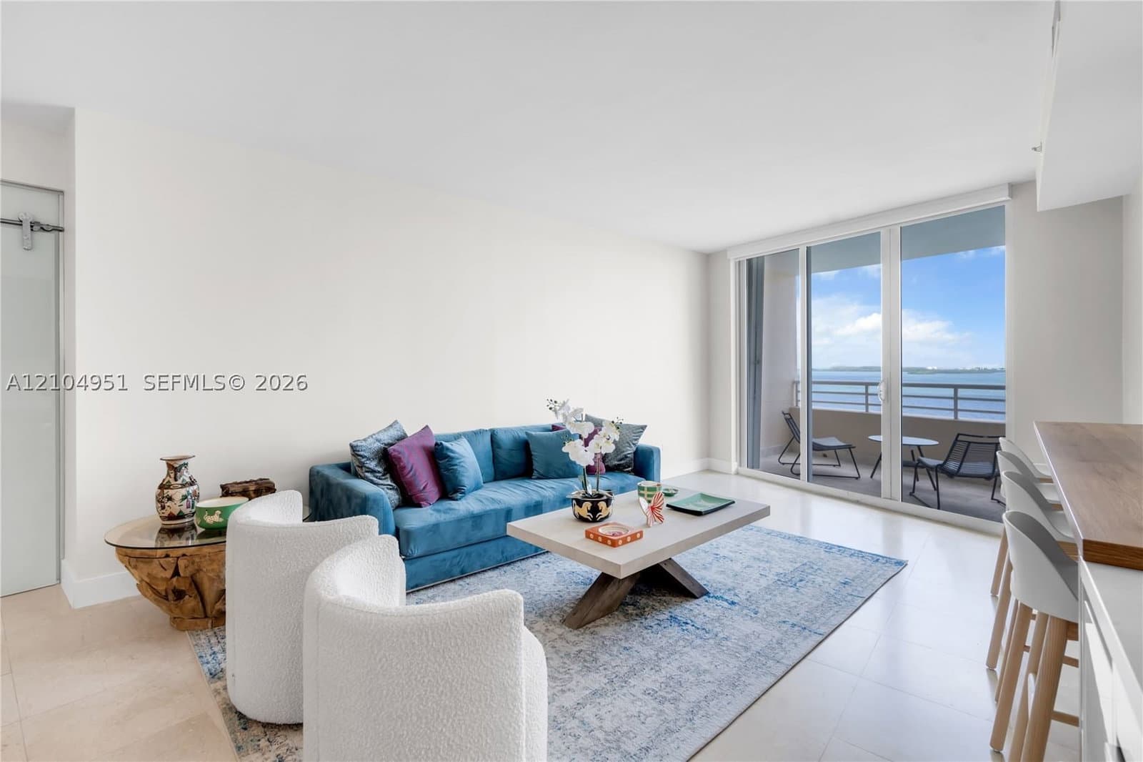 2+1 Condo — 808 Brickell Key Dr #1006, Miami, FL 33131