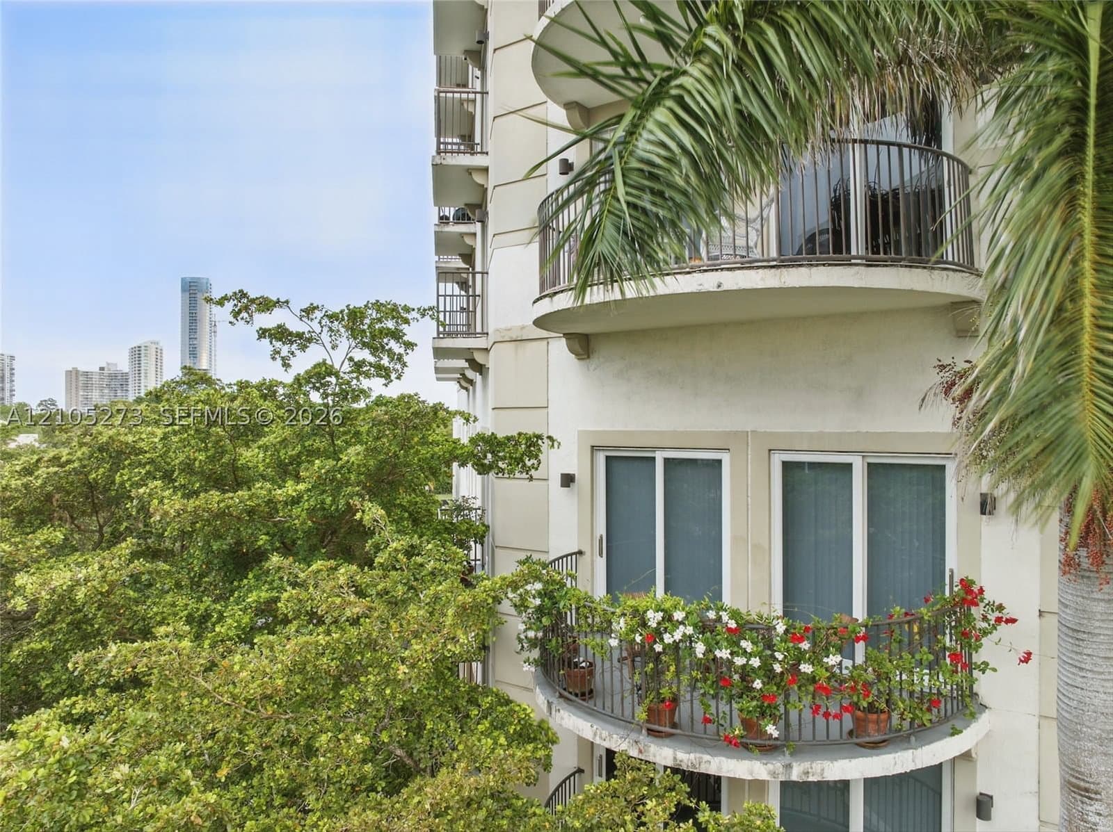 1-bedroom Condo — 2701 3rd Ave #303, Miami, FL 33129