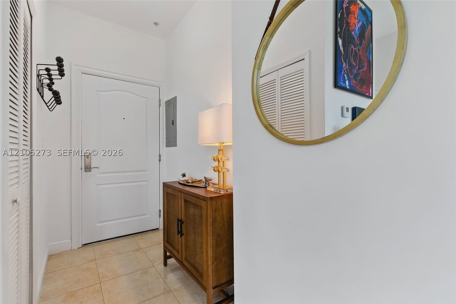 1-bedroom Condo — 2701 3rd Ave #303, Miami, FL 33129